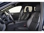 Volvo XC60 T8 Recharge AWD Plus Black Edition - Luchtvering - Panorama/schuifdak - IntelliSafe Assist & Surround - 360º Camera - Bowers & Wilkins audio - Adaptieve LED koplampen - Verwarmde voorstoelen, stuur & achterbank - Parkeersensoren voor & achter - Elektr. bedienb. voorstoelen met geheugen - Head up display - Draadloze tel. lader - Extra getint glas - 22' LMV