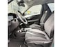 Opel Frontera 1.2 Turbo Hybrid Ultimate 7p. NIEUWE AUTO!! | Stuurverwarming | Stoelverwarming | Draadloosopladen tel | PDC | Camera achter | Dodehoek detectie | Keyless entry | Keyless start | 7 Persoons auto!!