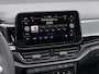 Volkswagen T-Roc 1.5eTsi/150PK DSG R-Line Black Style · Panoramadak · Camera + Parkeersensoren · Apple/Android Car Play · Garantie t/m 18-06-2027