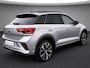Volkswagen T-Roc 1.5eTsi/150PK DSG R-Line Black Style · Panoramadak · Camera + Parkeersensoren · Apple/Android Car Play · Garantie t/m 18-06-2027