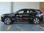 Volvo XC60 T5 Momentum | Semi-Elektrische wegklapbare Trekhaak | Keyless Entry | Achteruitrijcamera | Stoelverwarming | 19" Lichtmetalen Wielen | Parkeersensoren voor + achter | Dealeronderhouden | Lederen bekleding