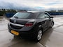 Opel Astra GTC 1.6 Edition scherm Cruisecontrol
