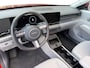 Hyundai Kona 1.6 GDI HEV Premium Sky | Lederen Bekleding| Stoelverwarming v+a| Schuif-kanteldak| Elekrtrisch verstelbare stoelen met geheugen| Dode hoeksensor|