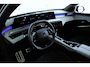 Peugeot E-3008 73 kWh DUAL MOTOR 325PK Launch Edition DEMO-DEAL | Adapt. Cruise | Focal Audio | Massage | Schuifdak | 20 Inch | 360 Camera | Elektr. Klep | Memory | MATRIX | Stoel+Stuurverwarming |