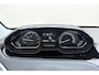 Peugeot 2008 1.2 PureTech GT-line 110pk | Panoramadak | Climate Control | Camera | Navigatie | Trekhaak | Lichtmetalen Velgen | Cruise Control