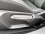 Peugeot 2008 1.2 Hybrid 145 PK GT Automaat | Hybride Automaat | Tot 8 jaar Garantie | Navigatie | 360 Graden Camera | Full LED Verlichting | 18" Lichtmetalen Velgen | Draadloze Apple Carplay & Android Auto | Keyless Entry | Dode Hoek Detectie | Parkeersensoren Voor & Achter |