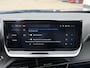 Peugeot 2008 1.2 Hybrid 145 PK GT Automaat | Hybride Automaat | Tot 8 jaar Garantie | Navigatie | 360 Graden Camera | Full LED Verlichting | 18" Lichtmetalen Velgen | Draadloze Apple Carplay & Android Auto | Keyless Entry | Dode Hoek Detectie | Parkeersensoren Voor & Achter |