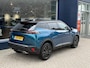 Peugeot 2008 1.2 Hybrid 145 PK GT Automaat | Hybride Automaat | Tot 8 jaar Garantie | Navigatie | 360 Graden Camera | Full LED Verlichting | 18" Lichtmetalen Velgen | Draadloze Apple Carplay & Android Auto | Keyless Entry | Dode Hoek Detectie | Parkeersensoren Voor & Achter |