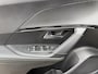 Peugeot 2008 1.2 Hybrid 145 PK GT Automaat | Hybride Automaat | Tot 8 jaar Garantie | Navigatie | 360 Graden Camera | Full LED Verlichting | 18" Lichtmetalen Velgen | Draadloze Apple Carplay & Android Auto | Keyless Entry | Dode Hoek Detectie | Parkeersensoren Voor & Achter |