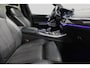 BMW X5 xDrive45e M Sport / Orig. Nederlands / Maxton Design Bodykit V.2 / Panoramadak Sky Lounge / Massage stoelen / Carbon inleg / Trekhaak / Elektr. verstelbare voorstoelen + memory / BMW Laser Koplampen / Bowers & Wilkins Sound-system / Head-up Display / Achterasbesturing / Stoelverwarming & -koeling / Bekerhouder met verwarm- & koelfunctie / Softclose - servosluiting / Ambienteverlichting / Shadow-Line