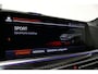 BMW X5 xDrive45e M Sport / Orig. Nederlands / Maxton Design Bodykit V.2 / Panoramadak Sky Lounge / Massage stoelen / Carbon inleg / Trekhaak / Elektr. verstelbare voorstoelen + memory / BMW Laser Koplampen / Bowers & Wilkins Sound-system / Head-up Display / Achterasbesturing / Stoelverwarming & -koeling / Bekerhouder met verwarm- & koelfunctie / Softclose - servosluiting / Ambienteverlichting / Shadow-Line