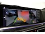 BMW X5 xDrive45e M Sport / Orig. Nederlands / Maxton Design Bodykit V.2 / Panoramadak Sky Lounge / Massage stoelen / Carbon inleg / Trekhaak / Elektr. verstelbare voorstoelen + memory / BMW Laser Koplampen / Bowers & Wilkins Sound-system / Head-up Display / Achterasbesturing / Stoelverwarming & -koeling / Bekerhouder met verwarm- & koelfunctie / Softclose - servosluiting / Ambienteverlichting / Shadow-Line