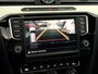 Volkswagen Passat Variant 1.4 TSI GTE Connected Series Plus Panoramadak, Navi, Camera, Virtual desk, Stoelverwarming, Keyless start, Cruise control adaptief, Verstelbare stoelen