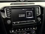 Volkswagen Passat Variant 1.4 TSI GTE Connected Series Plus Panoramadak, Navi, Camera, Virtual desk, Stoelverwarming, Keyless start, Cruise control adaptief, Verstelbare stoelen