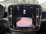 Volvo XC40 Single Motor Plus 69 kWh SOH 93% | ELEKTRISCHE KOFFERBAK | VOLVO DEALER ONDERHOUDEN | ADAPTIVE CRUISE CONTROL | STOEL- + STUURWIELVERWARMING | CAMERA | ALL-IN PRIJS INCL. 12 MND BOVAG GARANTIE