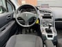 Peugeot 5008 1.6 THP Family 7persoons/ bj.2012/ NAP met 123603 km./ Panoramadak/ Climate/ Cruise/ APK 08/2027/ Trekhaak/Navigatie.