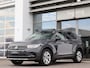 Volkswagen Tiguan 1.4 TSI 245 pk DSG eHybrid Elegance | Panorama Dak | Trekhaak | Led Matrix | ACC | Stoel + Stuurverwarming | Ergo Voorstoelen | Keyless |