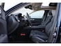 Volvo XC60 T6 Plug-in hybrid AWD Ultra Dark | Luchtvering | Trekhaak | Panoramadak | Verwarmbare voorstoelen, achterbank en  stuurwiel | Head-up display |  Premium audio by Harman Kardon | Apple carplay/Android auto