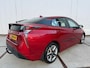 Toyota Prius 1.8 Hybrid Executive Clima - trekhaak - bluetooth - navi - camera - stoelverwarming - sensoren - LED - NAP