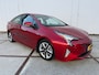 Toyota Prius 1.8 Hybrid Executive Clima - trekhaak - bluetooth - navi - camera - stoelverwarming - sensoren - LED - NAP