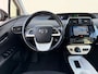 Toyota Prius 1.8 Hybrid Executive Clima - trekhaak - bluetooth - navi - camera - stoelverwarming - sensoren - LED - NAP