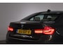 BMW 3-Serie 320i Luxury Edition Schuif/kanteldak, Keyless, ACC, Volleder, Trekhaak, Individual