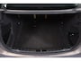 BMW 3-Serie 320i Luxury Edition Schuif/kanteldak, Keyless, ACC, Volleder, Trekhaak, Individual