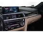 BMW 3-Serie 320i Luxury Edition Schuif/kanteldak, Keyless, ACC, Volleder, Trekhaak, Individual