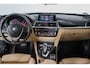 BMW 3-Serie 320i Luxury Edition Schuif/kanteldak, Keyless, ACC, Volleder, Trekhaak, Individual
