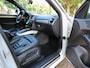 Audi Q5 3.2 FSI quattro S-Line Youngtimer Panoramadak Leer Memory Stoelverwarming Ecc Cruisecontrol Achteruitrijcamera Xenon/Led Pdc 20 Inch Lm Velgen