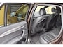 BMW X1 sDrive20i High Executive * Sportstoelen * Panoramadak * Achteruitrijcamera * Trekhaak * Head-up *