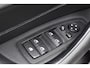 BMW X1 sDrive20i High Executive * Sportstoelen * Panoramadak * Achteruitrijcamera * Trekhaak * Head-up *