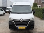Renault Master T35 2.3 dCi 135PK Euro6 L2H2 ✓ 3-zits ✓ camera ✓ trekhaak 2500KG ✓ omvormer