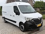 Renault Master T35 2.3 dCi 135PK Euro6 L2H2 ✓ 3-zits ✓ camera ✓ trekhaak 2500KG ✓ omvormer
