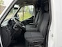 Renault Master T35 2.3 dCi 135PK Euro6 L2H2 ✓ 3-zits ✓ camera ✓ trekhaak 2500KG ✓ omvormer