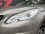 Peugeot 2008 1.2 PureTech Blue Lion - Navigatie - Airconditioning - Trekhaak - Cruise Control