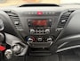 IVECO Daily 35C16 3.0 L4 Kipper Dubbellucht Airco Cruise Control 3.5T Trekhaak Lederen bekleding Benne Tipper