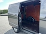 Ford Transit Custom 2.0 TDCI 130 PK / L1H1 / 1e EIG. / 2.5 TONS TREKHAAK / CAMERA / CRUISE / AIRCO / STOELVERW.