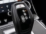 Land Rover Range Rover Evoque 1.5 P300e PHEV AWD Dynamic Black Edition SoH 93,6% / Trekhaak / Fabrieksgarantie 02-29 / Dealeronderhouden / Exterieur-Pakket Black / MERIDIAN Sound / Stoelverwarming & Ventilatie / Apple & Android Carplay /