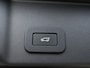 Land Rover Range Rover Evoque 1.5 P300e PHEV AWD Dynamic Black Edition SoH 93,6% / Trekhaak / Fabrieksgarantie 02-29 / Dealeronderhouden / Exterieur-Pakket Black / MERIDIAN Sound / Stoelverwarming & Ventilatie / Apple & Android Carplay /