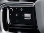 Land Rover Range Rover Evoque 1.5 P300e PHEV AWD Dynamic Black Edition SoH 93,6% / Trekhaak / Fabrieksgarantie 02-29 / Dealeronderhouden / Exterieur-Pakket Black / MERIDIAN Sound / Stoelverwarming & Ventilatie / Apple & Android Carplay /