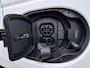 Land Rover Range Rover Evoque 1.5 P300e PHEV AWD Dynamic Black Edition SoH 93,6% / Trekhaak / Fabrieksgarantie 02-29 / Dealeronderhouden / Exterieur-Pakket Black / MERIDIAN Sound / Stoelverwarming & Ventilatie / Apple & Android Carplay /