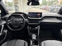 Peugeot e-2008 EV Allure 54 kWh | tot 406km WLTP range | Parkeersensoren voor + achter | Draadloos Apple Carplay/Android Auto | Cruise Control | Privacy Glass