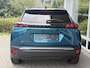 Peugeot e-2008 EV Allure 54 kWh | tot 406km WLTP range | Parkeersensoren voor + achter | Draadloos Apple Carplay/Android Auto | Cruise Control | Privacy Glass