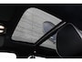 Volvo XC40 B4 Plus Black Edition | Panoramadak | Trekhaak | Verwarmbare voorstoelen, stuurwiel en voorruit | 360 graden camera | Premium audio by Harman Kardon | Apple carplay/Android auto