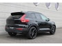 Volvo XC40 B4 Plus Black Edition | Panoramadak | Trekhaak | Verwarmbare voorstoelen, stuurwiel en voorruit | 360 graden camera | Premium audio by Harman Kardon | Apple carplay/Android auto