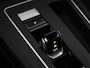 Volkswagen Golf Variant 1.5 eTSI R-Line Business | Panoramadak | Sportstoelen | Adaptive cruise | Stuur/stoel verwarming | Park assist | Navigatie | Carplay | Sfeerverlichting | Climate control | 18" velgen