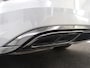 Volkswagen Golf Variant 1.5 eTSI R-Line Business | Panoramadak | Sportstoelen | Adaptive cruise | Stuur/stoel verwarming | Park assist | Navigatie | Carplay | Sfeerverlichting | Climate control | 18" velgen