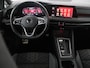 Volkswagen Golf Variant 1.5 eTSI R-Line Business | Panoramadak | Sportstoelen | Adaptive cruise | Stuur/stoel verwarming | Park assist | Navigatie | Carplay | Sfeerverlichting | Climate control | 18" velgen