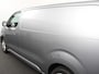 Opel Vivaro 2.0 BlueHDi 180PK L3 Automaat BPM VRIJ! Trekhaak Navigatie Apple Carplay / Android Auto Camera Parkeersensoren Cruise Control LED koplampen houten afwerking laadruimte